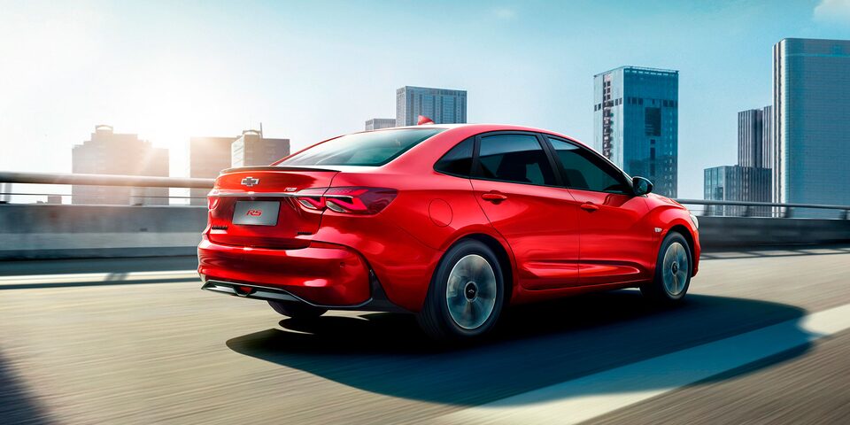 Viaja con confianza y proporciona protección a Chevrolet Cavalier 2022, auto sedán con accesorios de seguridad